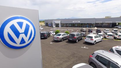 Concessionnaire VOLKSWAGEN BYMYCAR ORANGE