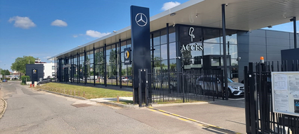 Concessionnaire SAGA MERCEDES-BENZ COEUR D'YVELINES